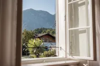 Wanderlust Boutique Rooms - Mountain view