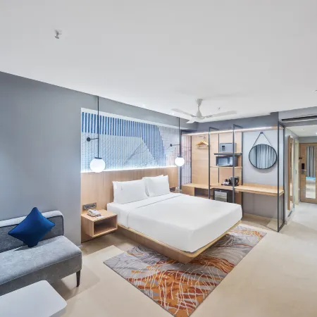 Holiday Inn Express & Suites Vijayawada by IHG Отели рядом с достопримечательностью «Храм Канакадурга»