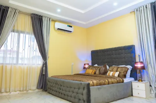 114 Luxury Apartments by Oragon Hotel