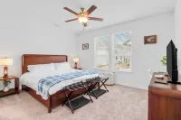 Cowboy Casa Near Downtown