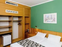 Nes Ammim Hotel Hotele w: Akko