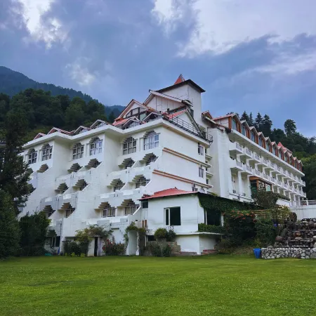 Mastiff Grand Manali Resort