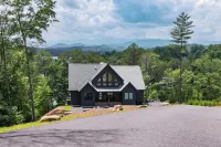 Quiet Waterfront Lake House with Private Dock - Boutique