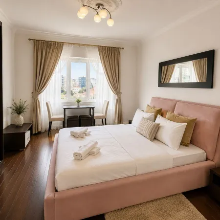 Baroq Central City Apartment
