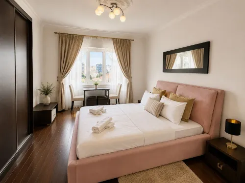 Baroq Central City Apartment