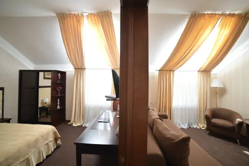 Vereteno Hotel