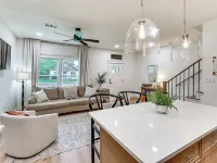Near Trails & Town! Newly Built Mena Retreat فنادق في مينا