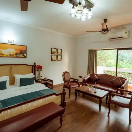 Reebah Inn & Suites