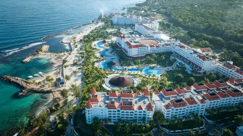 Bahia Principe Escape Runaway Bay - All Inclusive - 5-Star