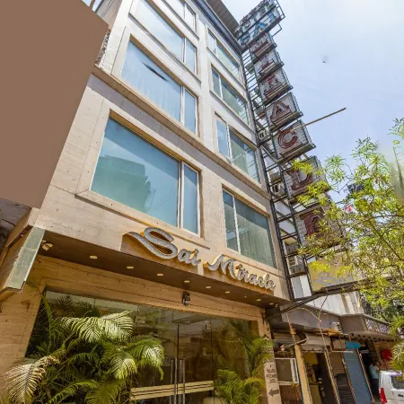 Hotel Sai Miracle Отели рядом с достопримечательностью «Рынок Садар-Базар»