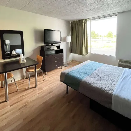 Studio 6 Suites Clarion, PA