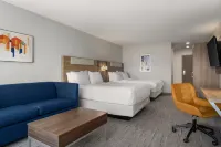 ホリデイ イン エクスプレス アンド スイーツ マンシー ノースウェスト by IHG
