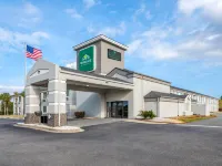 Wingate by Wyndham Myrtle Beach at Outlets Hotels in Carolina Forest