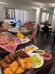 偉大的希臘樂康維尼亞套房及水療中心 - 早餐