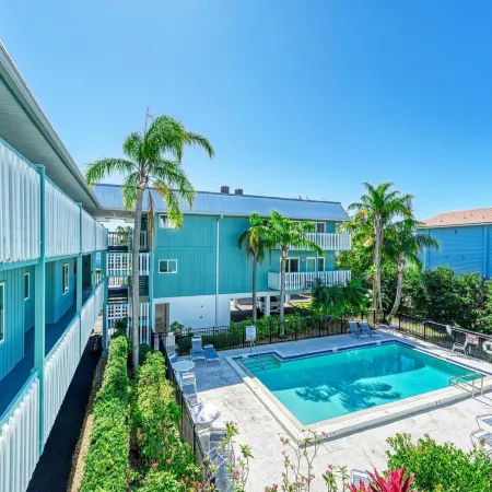 Anna Maria Island Beach Palms 6B