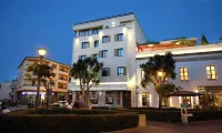 Alcudia Boutique Apartments - 2 ดาว