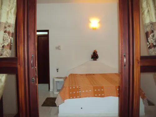 Angel Villa - Exotic Holidays in Private Villa Near Beach - Homestays