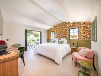 Les Capucines Saint Tropez Hotels in Gassin