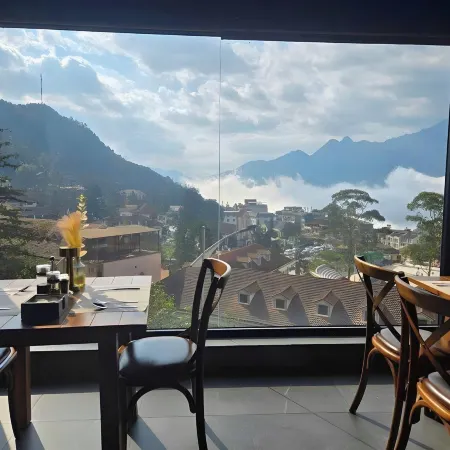 Sapa Pine Hill Eco Lodge