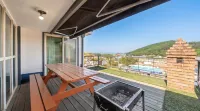 Daebudo White Island Pension - Bergblick