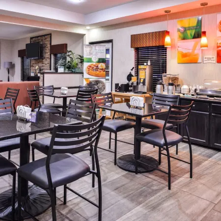 Quality Inn & Suites