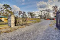 Studio Near Ocoee River & Waterfalls - 3 tähden