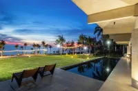 Rucha Beachfront Retreat - Beach