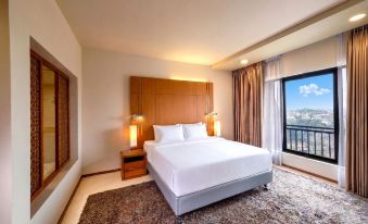 Radisson Blu Dhaka Water Garden
