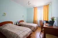 Volga Hotel - ที่มีสระว่ายน้ำ