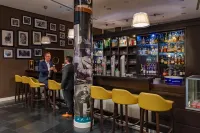 The Rilano Munich, Trademark Collection by Wyndham - bar