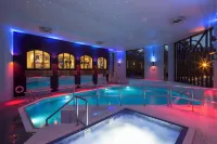 Crowne Plaza GERRARDS CROSS by IHG - Pools