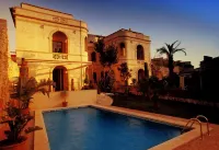 Palacio Sant Salvador - Pools