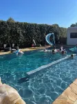 Olsson B&B - Kolam Renang