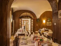 تيرينو هوتل Hotels near سانتا براسّيَدى