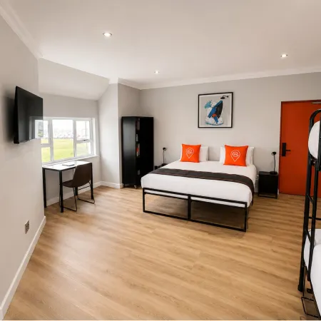 Hermanus Backpackers & Budget Accommodation