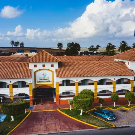 Del Mar Inn Playas