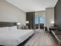 AC Hotel Charlotte City Center Hotels near Hanover Square