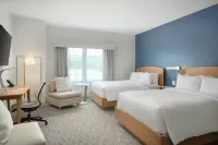Element Lenox Berkshires - Pool