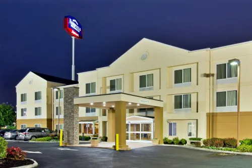 Fairfield Inn & Suites Clarksville - 3 estrellas