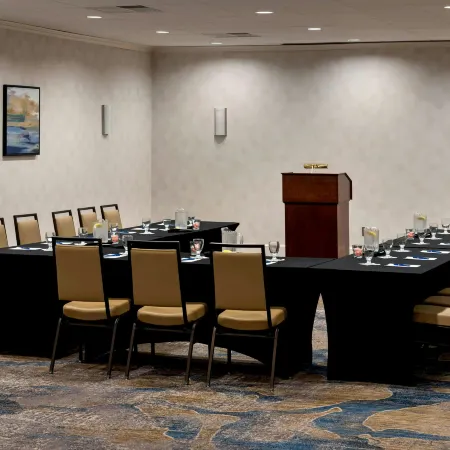 Delta Hotels Utica
