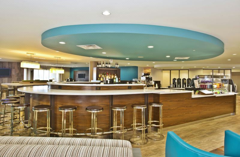 Courtyard by Marriott Gulfport Beachfront photo 4