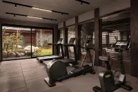 Ceylan Splend'or Uludag, Autograph Collection - Gym