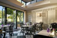 Leeu House - breakfast