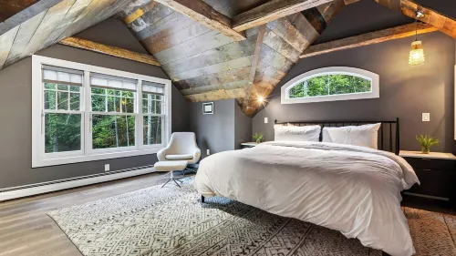 Bow & Beam by Avantstay Timber-frame Retreat + Chef's Kitchen + Game Room 3.5 Acres + Trails - Bintang 3