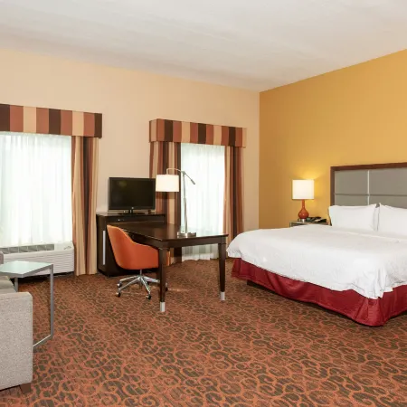 Hampton Inn & Suites Jacksonville-Airport