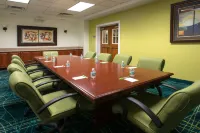 Springhill Suites by Marriott Orlando North/Sanford - Parkplatz
