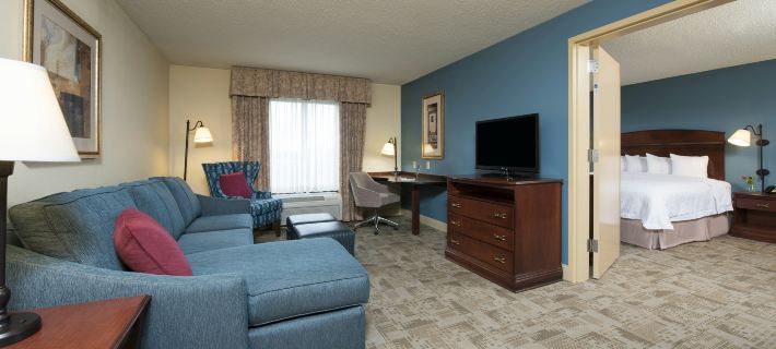 Hampton Inn & Suites Bloomington-Normal Hotels in McLean County