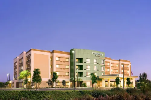 Courtyard San Diego Oceanside - breakfast