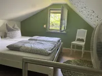 small cozy, lovingly furnished holiday house for 2 people - บังกะโล