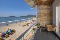 Royal Touch Beach Huts - Meerblick